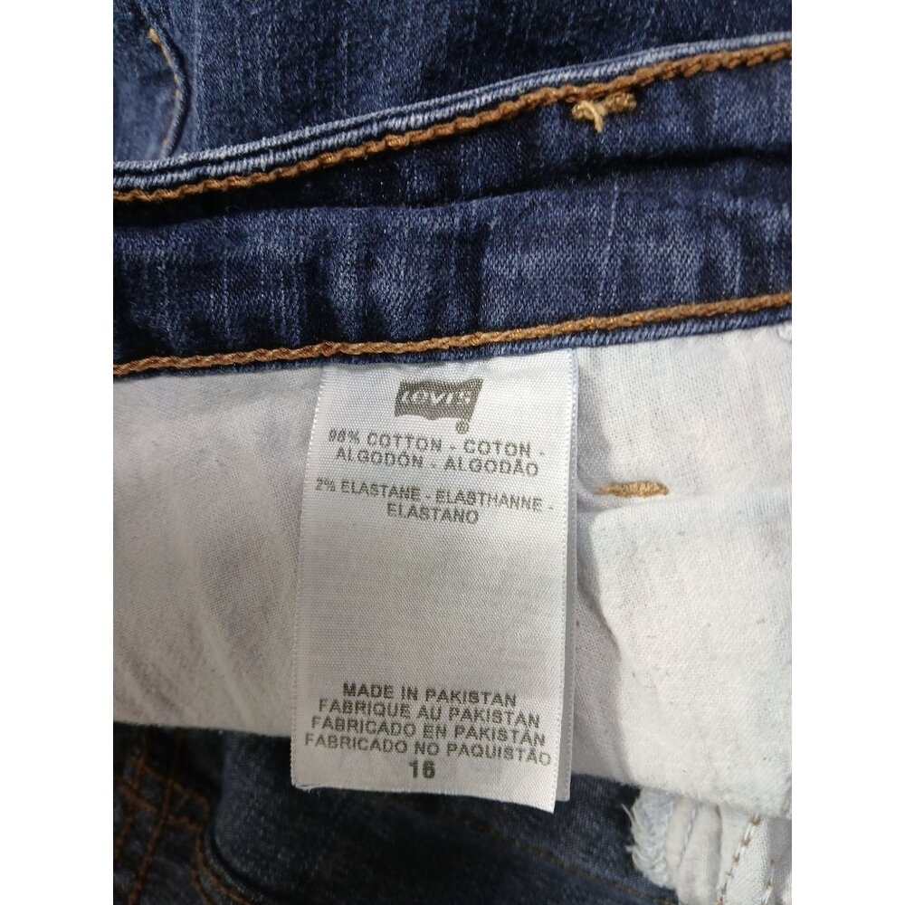 Levis Womens Denim Blue Jean Stretch Shorts Size 16 Flap Back Pockets Bermuda - Picture 7 of 15